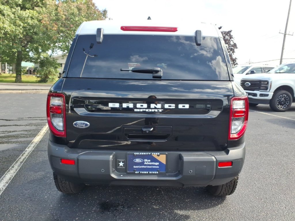 Used 2025 Ford Bronco Sport Heritage AWD/4WD image 3