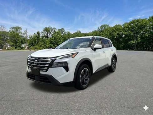 Used 2025 Nissan Rogue SV FWD image 4