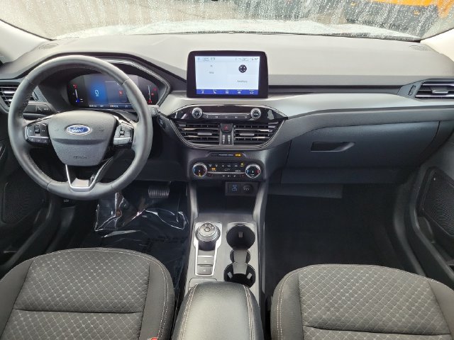 Certified 2023 Ford Escape Active AWD/4WD image 10