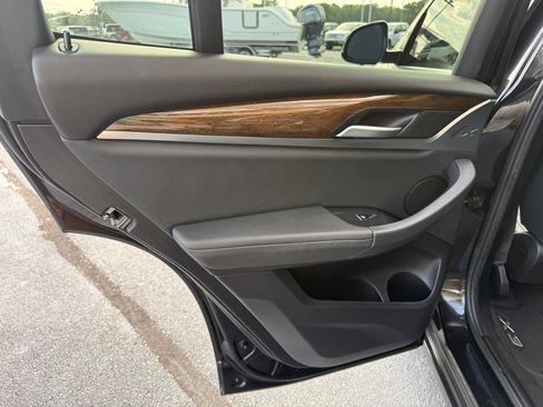 Used 2019 BMW X3 sDrive30i w/ Premium Package RWD image 11