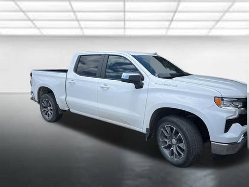 Certified 2024 Chevrolet Silverado 1500 LT RWD image 1