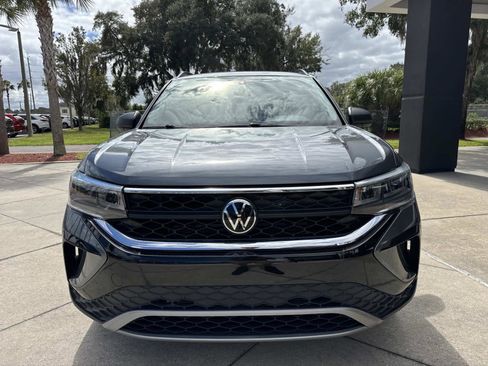 Used 2023 Volkswagen Taos S image 8