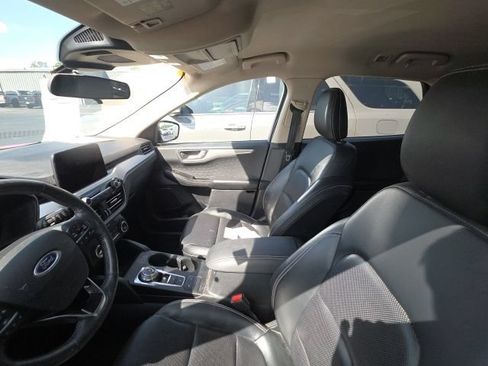 Used 2020 Ford Escape SEL AWD/4WD image 10