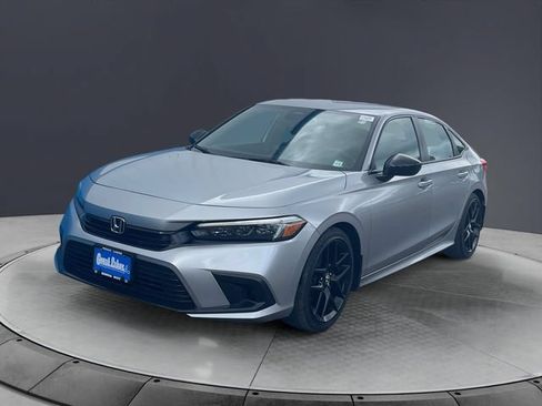 Used 2023 Honda Civic Sport image 7