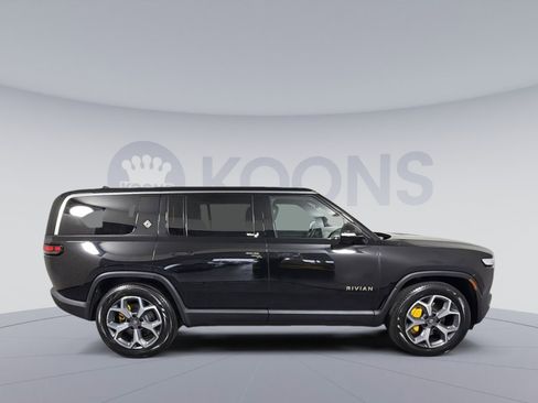 Used 2024 Rivian R1S Adventure image 8