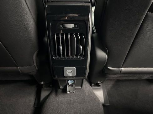 New 2026 Jeep Compass Limited image 32