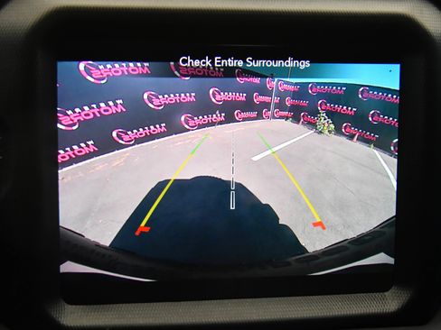 Used 2023 Jeep Wrangler Unlimited Rubicon 4xe w/ Steel Bumper Group AWD/4WD image 21