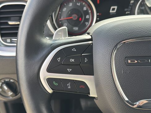 Used 2017 Dodge Charger R/T RWD image 17
