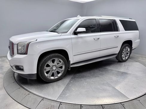 Used 2016 GMC Yukon XL Denali AWD/4WD image 1
