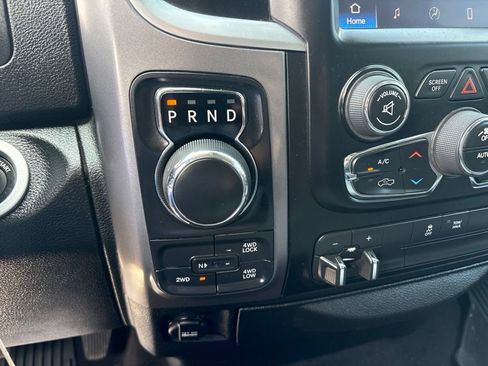 Used 2022 RAM 1500 Classic SLT w/ Electronics Group AWD/4WD image 19