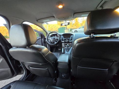 Used 2013 Ford Focus Titanium image 30