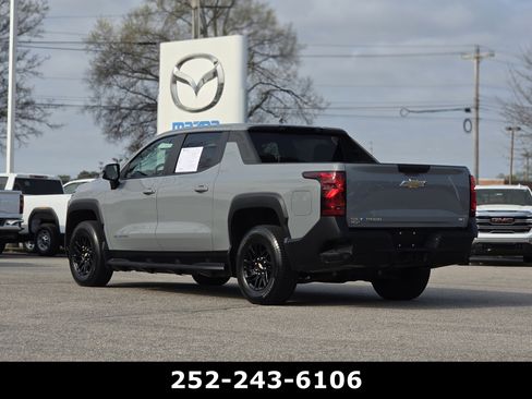 Used 2025 Chevrolet Silverado EV W/T image 5