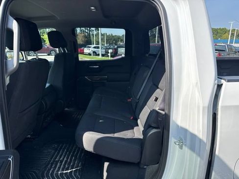 Used 2021 Chevrolet Silverado 1500 RST w/ LPO, Blackout Package AWD/4WD image 17
