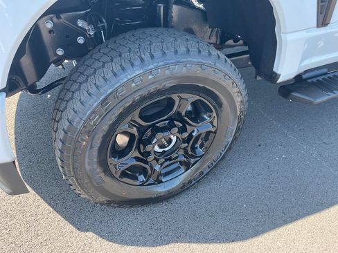 New 2026 Ford F250 XL w/ STX Appearance Package AWD/4WD image 9