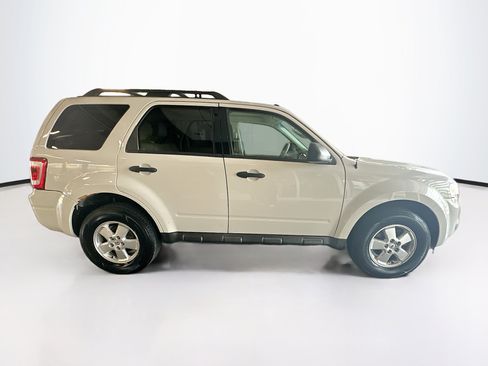 Used 2012 Ford Escape XLT AWD/4WD image 10
