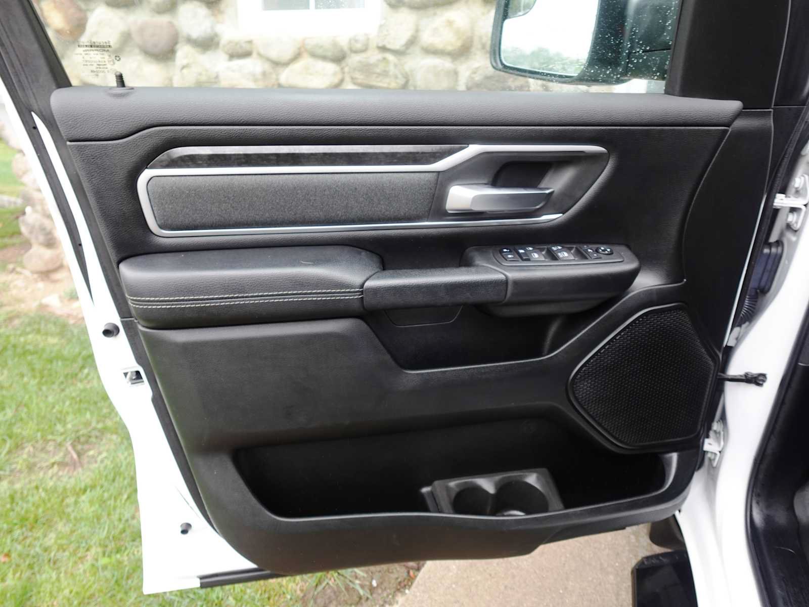 Used 2021 RAM 1500 Big Horn AWD/4WD image 10
