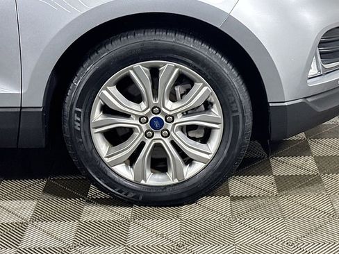 Used 2022 Ford Edge Titanium image 22