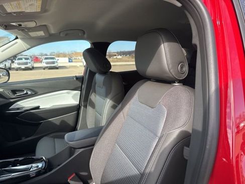 New 2026 Chevrolet Trax LT w/ Driver Confidence Package FWD image 11