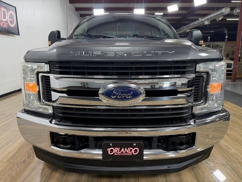 Used 2017 Ford F250 XL w/ STX Appearance Package AWD/4WD image 2