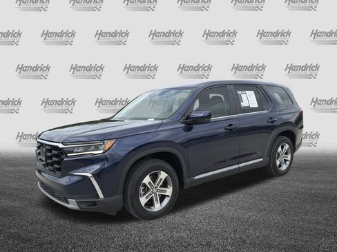 Used 2025 Honda Pilot EX-L image 5