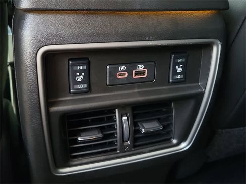 Used 2023 Nissan Murano Platinum w/ Cargo Package image 13