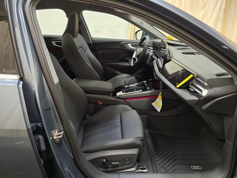 Used 2025 Audi A5 2.0T Prestige w/ 19" Wheel Package image 37