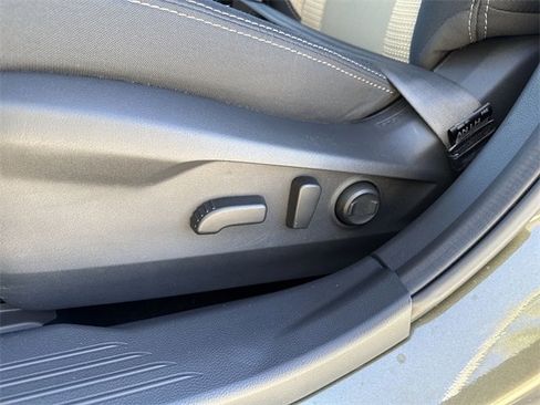 Certified 2025 Subaru Outback Premium image 19