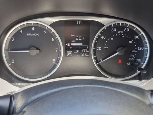 Certified 2024 Nissan Kicks S FWD image 10