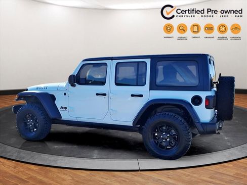 Used 2024 Jeep Wrangler Willys image 3
