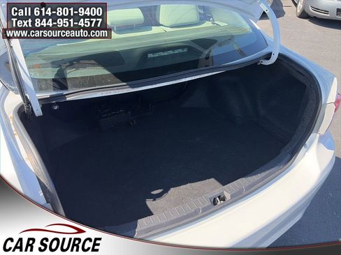 Used 2011 Toyota Corolla LE image 7