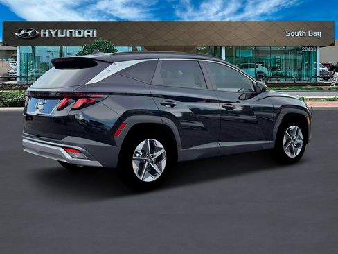 New 2026 Hyundai Tucson SEL image 8