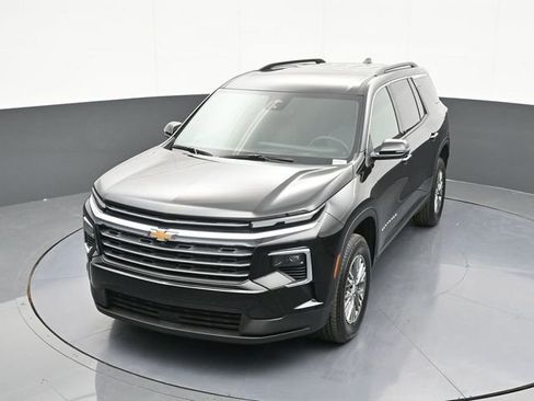 New 2025 Chevrolet Traverse LT w/ LPO, Floor Liner Package image 62