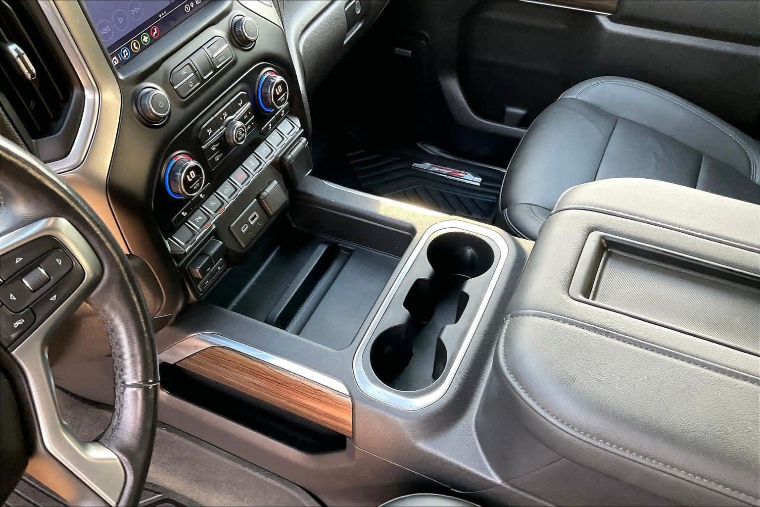 Used 2021 Chevrolet Silverado 1500 LT Trail Boss w/ Convenience Package II AWD/4WD image 15