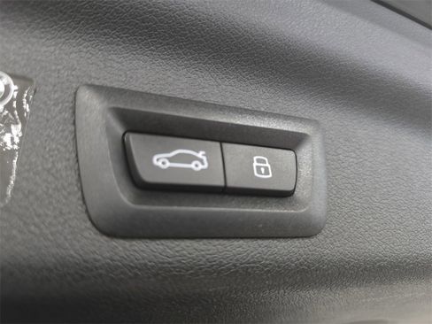 Certified 2025 BMW X1 xDrive28i w/ Technology Package image 26