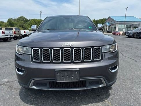 Used 2018 Jeep Grand Cherokee Limited AWD/4WD image 16