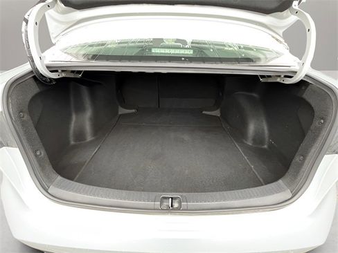 Used 2024 Toyota Corolla LE image 37