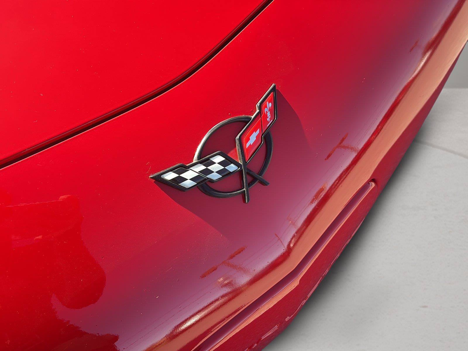 Used 1998 Chevrolet Corvette Convertible w/ Performance Handling Pkg RWD image 32