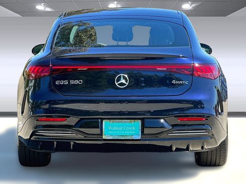 Used 2022 Mercedes-Benz EQS 580 4MATIC Sedan image 6