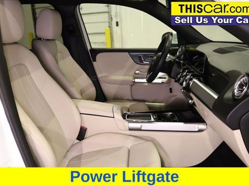 Used 2024 Mercedes-Benz GLB 250 image 24