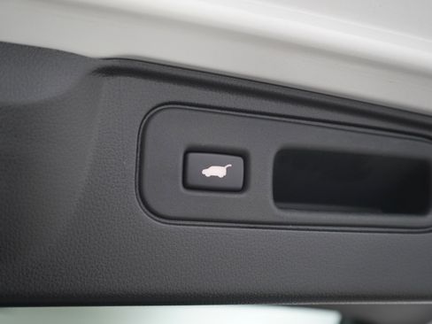 Used 2023 Honda Passport EX-L image 19