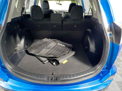 Used 2016 Toyota RAV4 LE FWD image 34