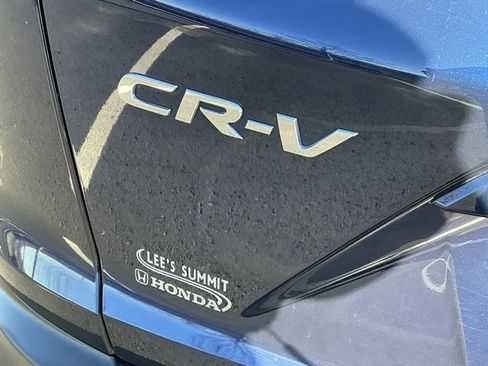 Used 2017 Honda CR-V Touring image 6