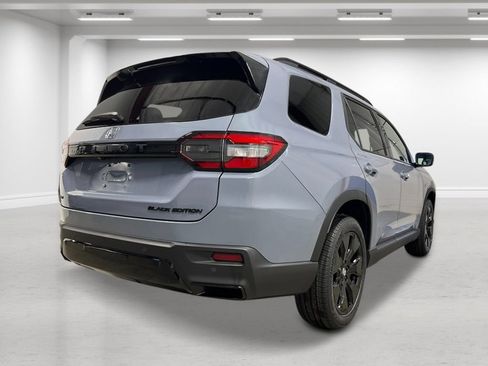 New 2026 Honda Pilot Black Edition image 5