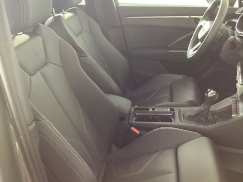 Used 2025 Audi Q3 2.0T Premium image 19