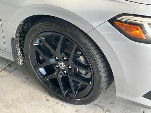 Certified 2024 Honda Civic Sport image 25