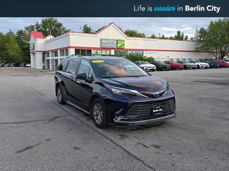 Used 2024 Toyota Sienna XLE w/ XLE Plus Package AWD/4WD video 1