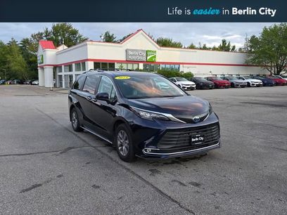 Used 2024 Toyota Sienna XLE w/ XLE Plus Package