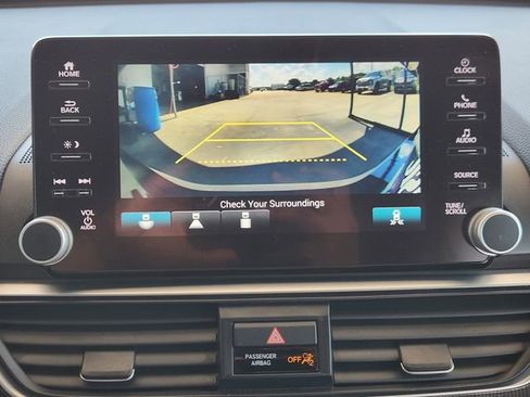 Used 2020 Honda Accord Sport image 17