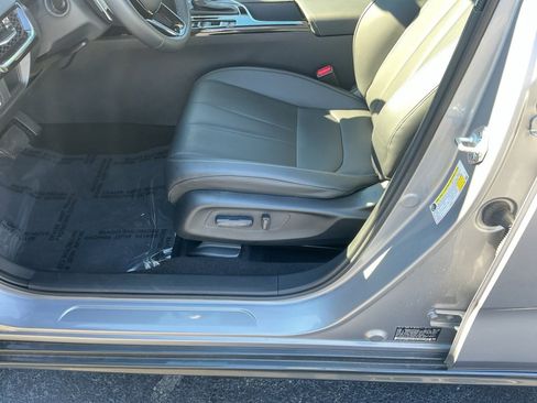 Certified 2025 Acura ADX image 34