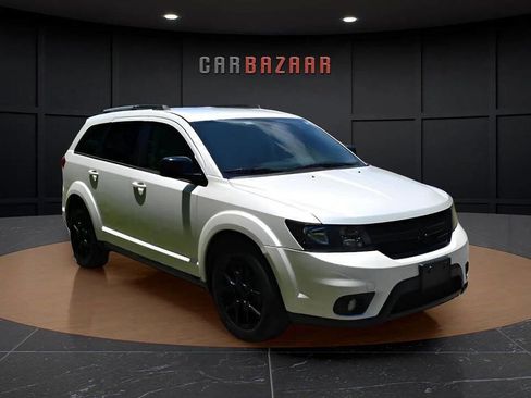 Used 2017 Dodge Journey GT image 8